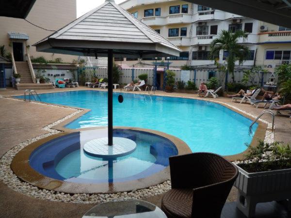 Marina Inn Pattaya Dış mekan fotoğraf